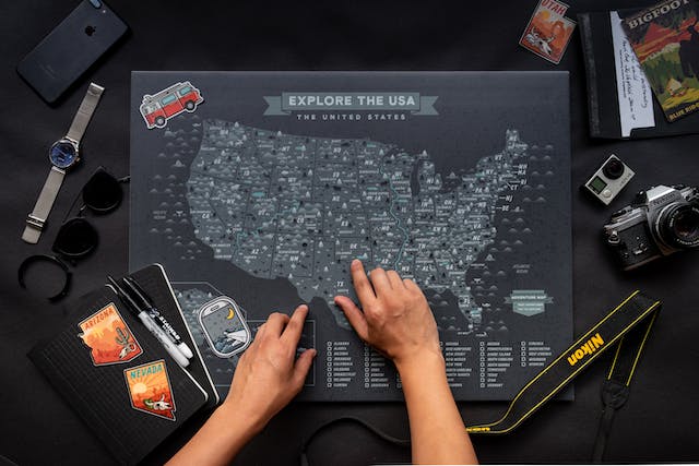 A user studying the map of the United States.