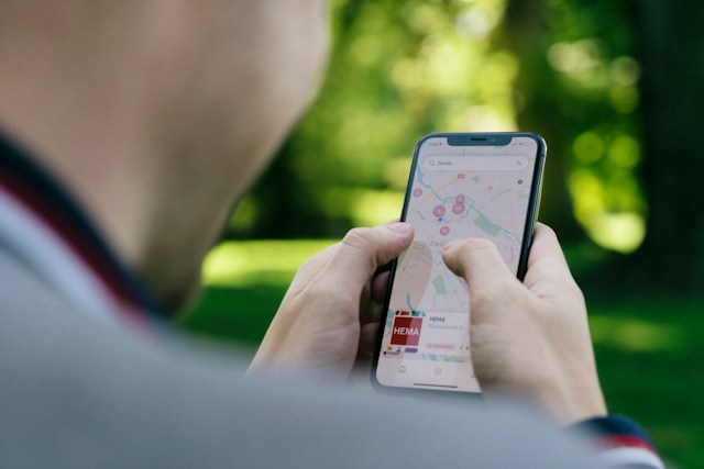 A delivery driver uses multiple pins to mark all the places they have to visit.